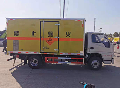 文水爆破器材运输车